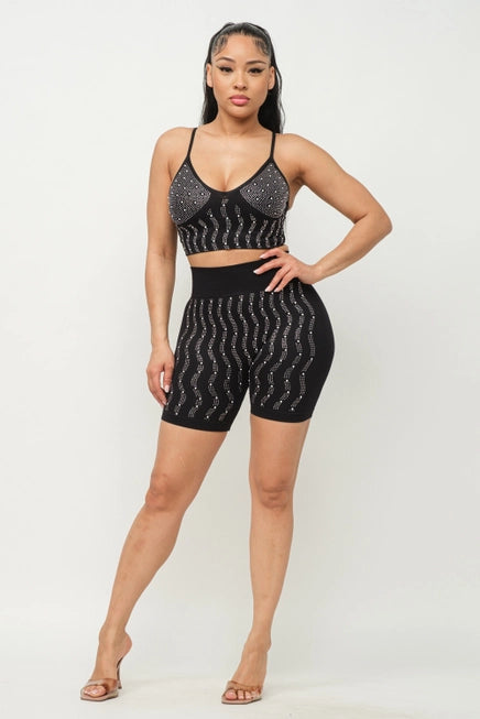 Seamless Front Pearls Studs Top and Shorts Set